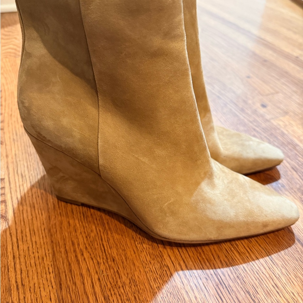 Vince Camuto wedge boots teeray sz 10 NEW